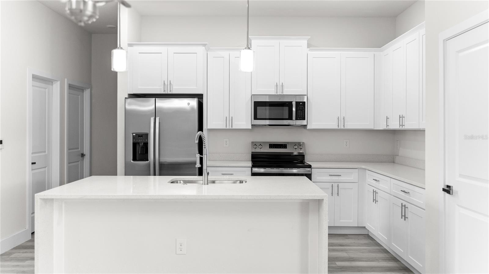 18097 Cochran Blvd Property Photo 13