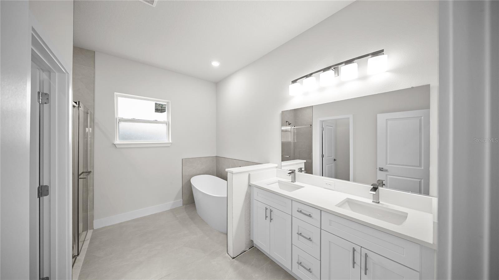 18097 Cochran Blvd Property Photo 26