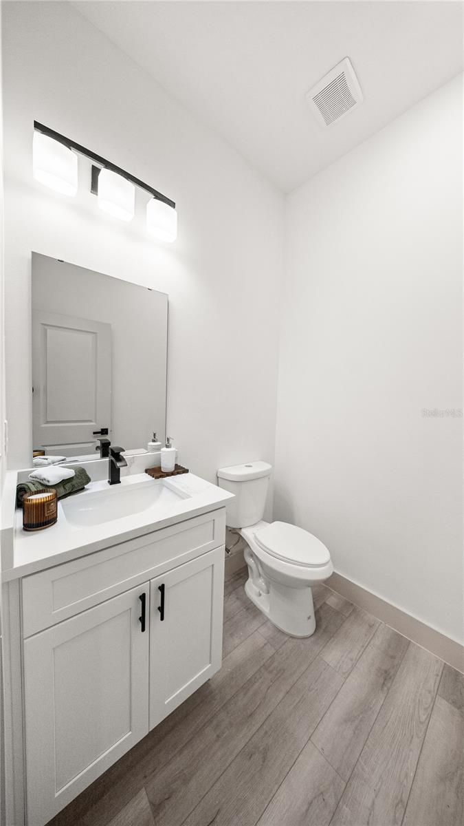18097 Cochran Blvd Property Photo 31