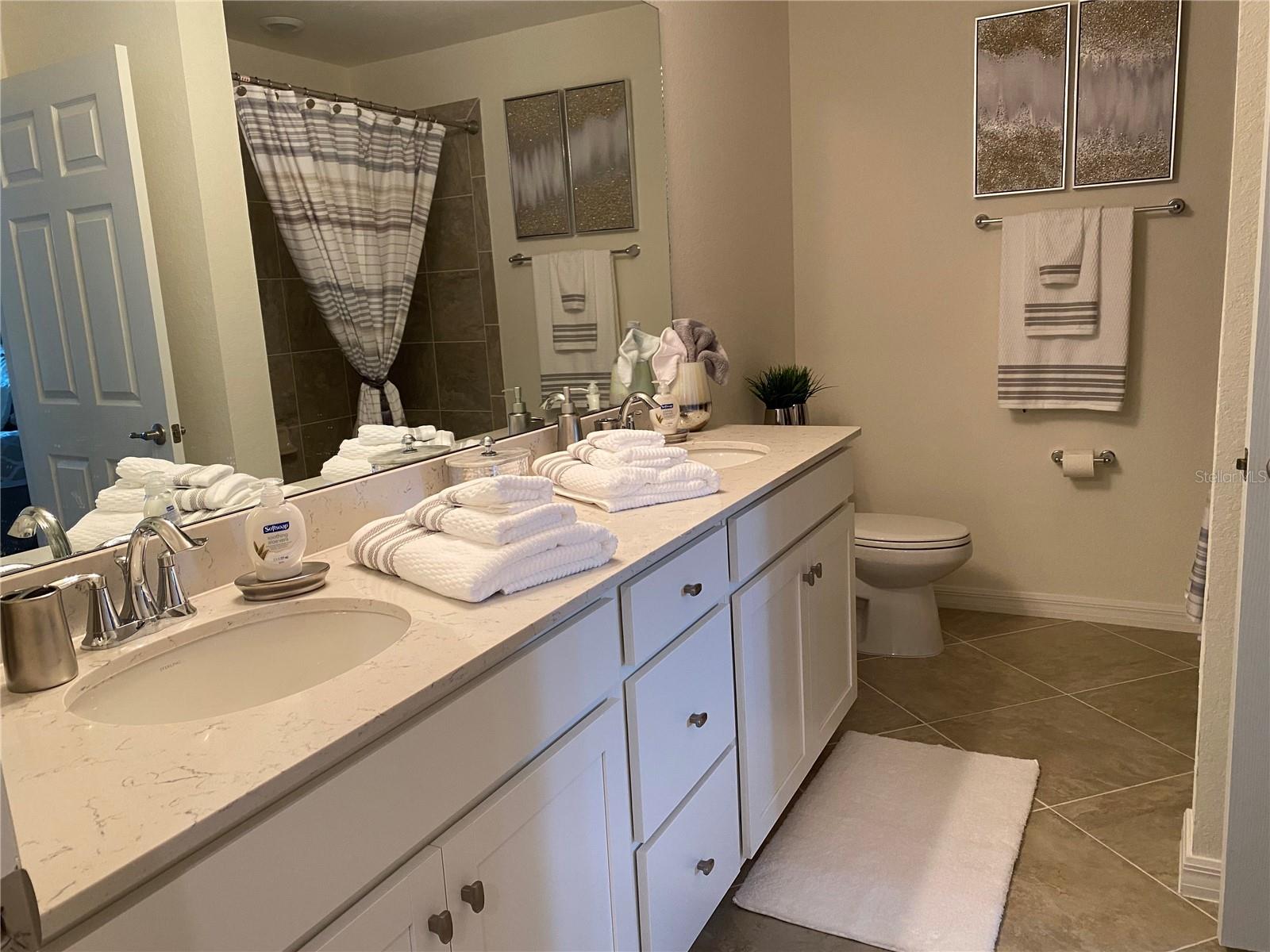17510 Gawthrop Dr #208 Property Photo 20