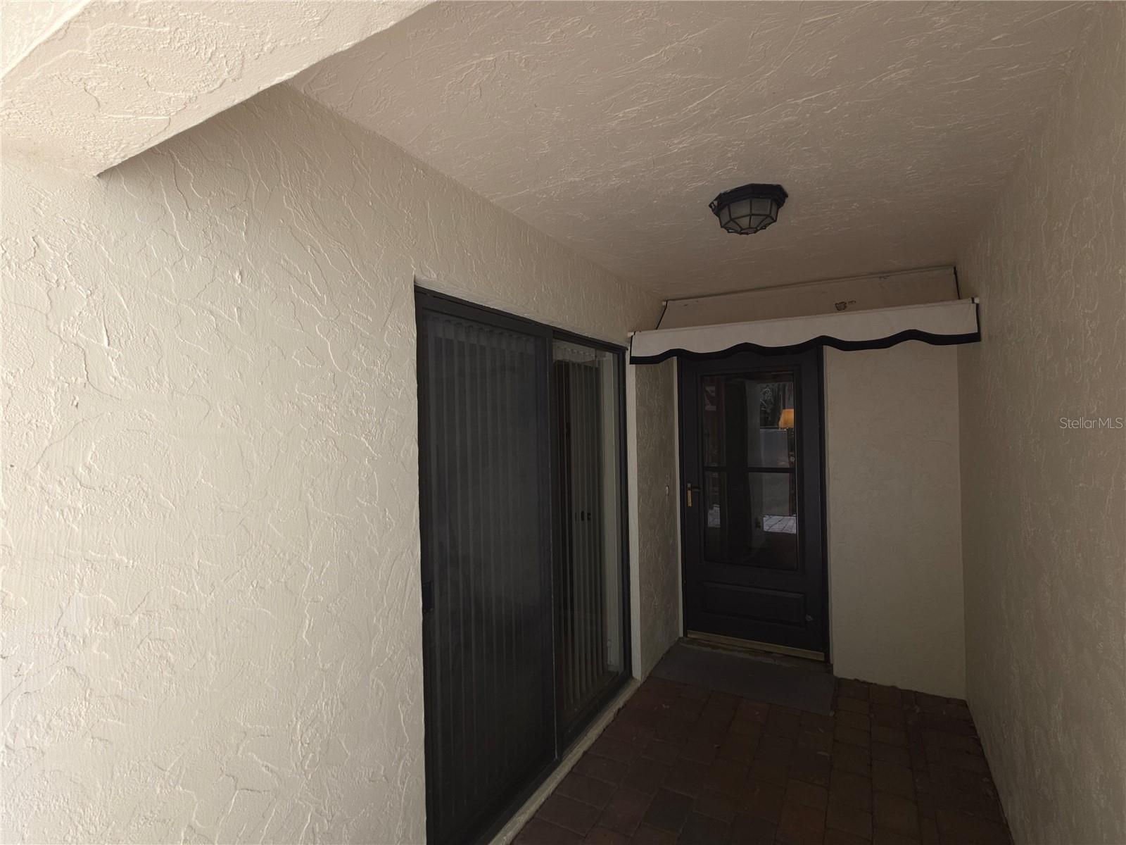 6413 Meadowlark Ln Property Photo 4