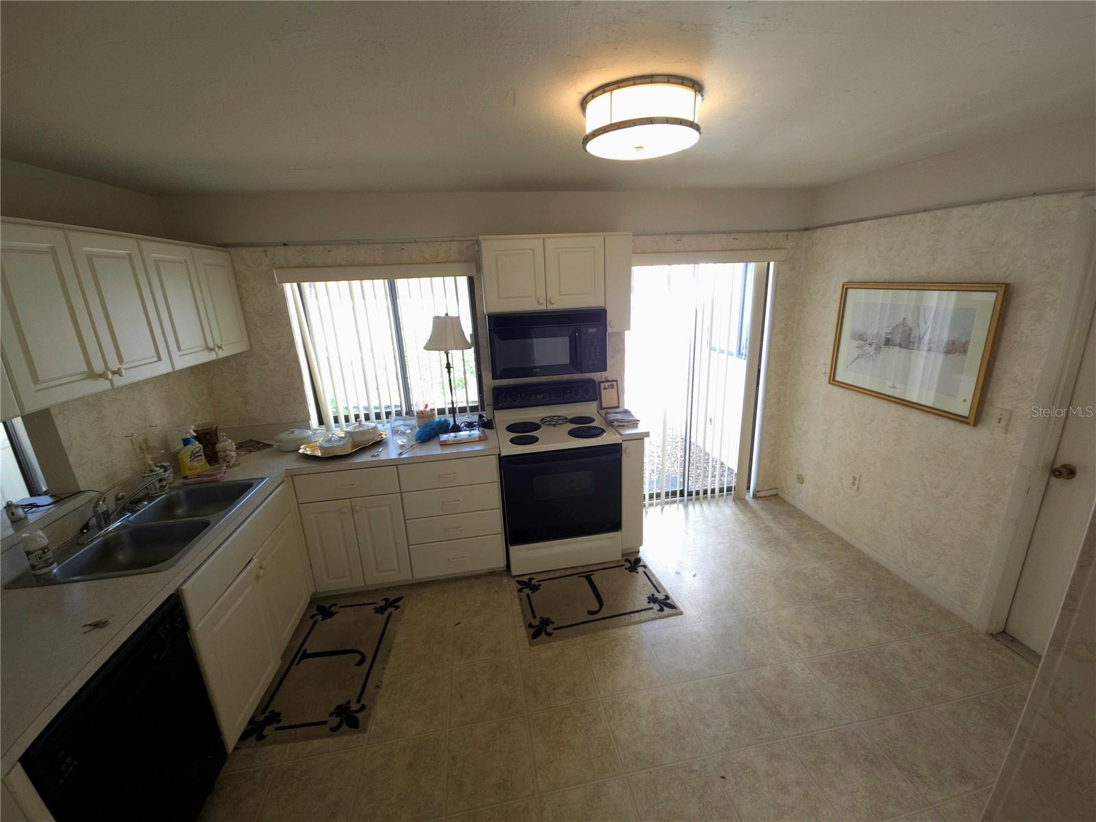 6413 Meadowlark Ln Property Photo 7