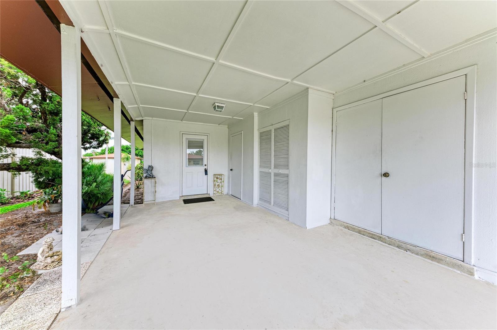 3303 Chicago Ave Property Photo 5