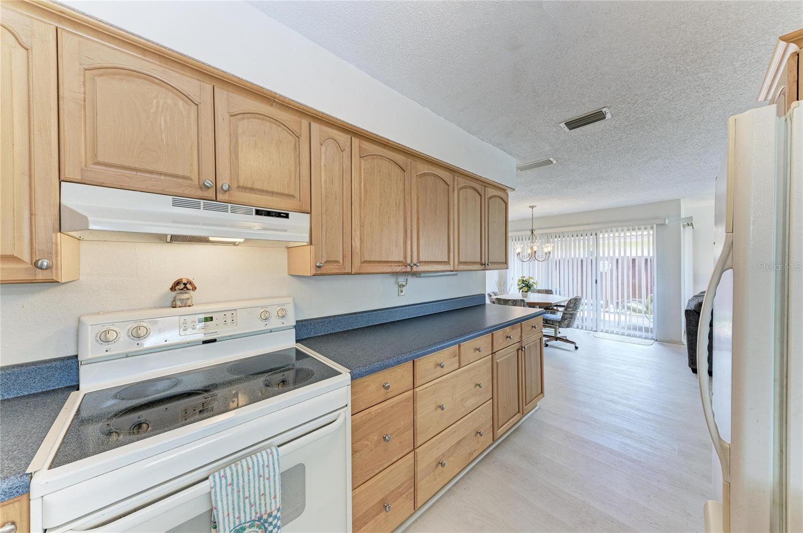 3303 Chicago Ave Property Photo 14