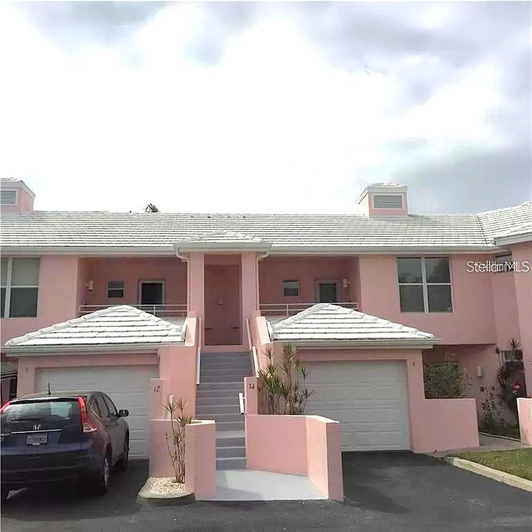 4220 Pinebrook Cir #14 Property Photo 1