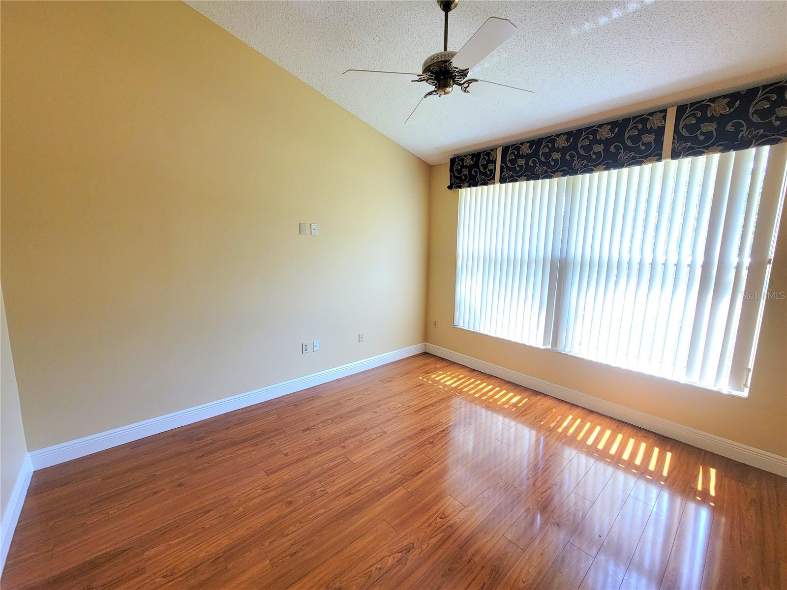 4220 Pinebrook Cir #14 Property Photo 5