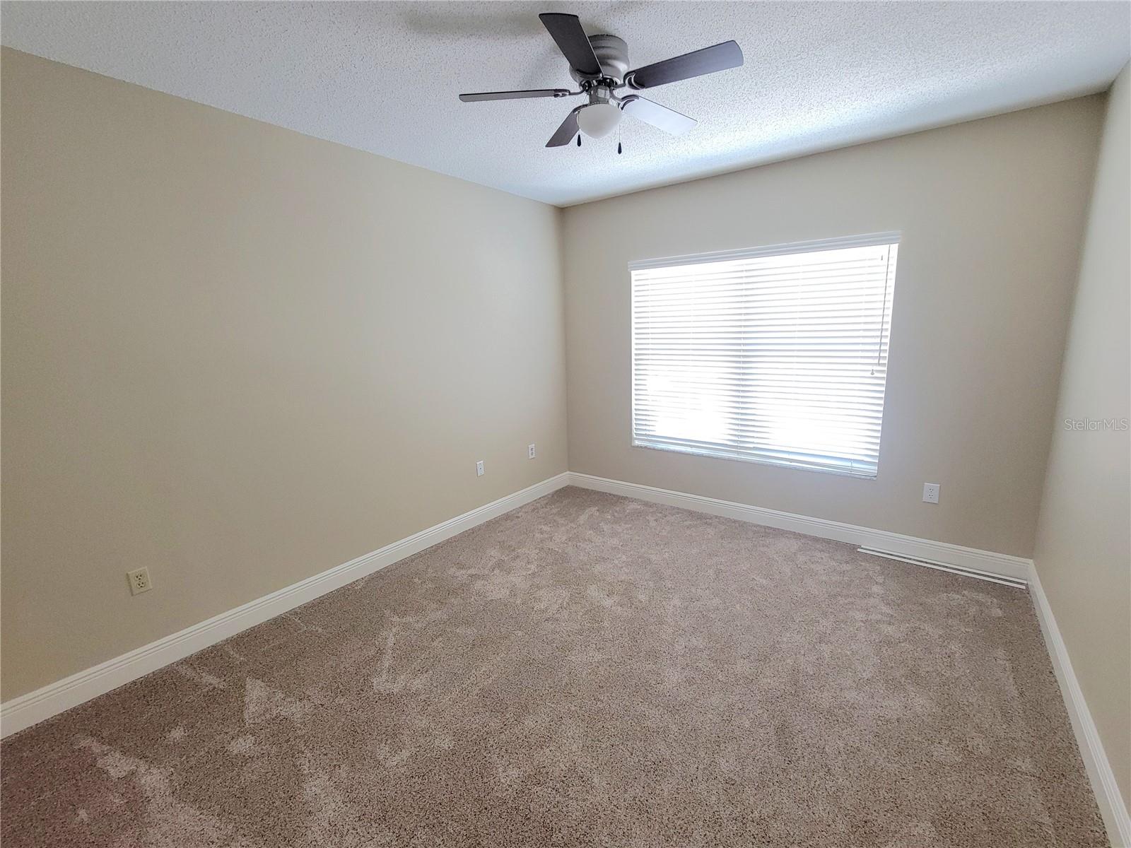 4220 Pinebrook Cir #14 Property Photo 17