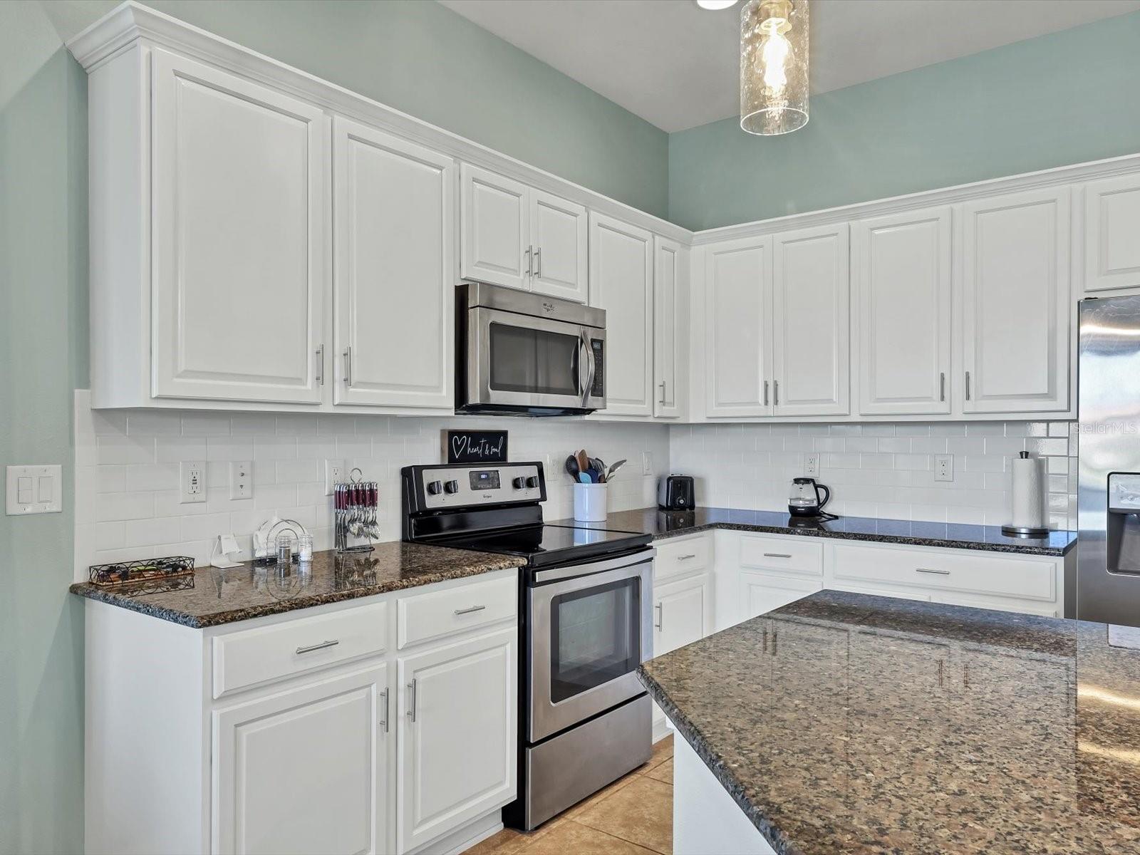 10424 Crooked Creek Dr Property Photo 17