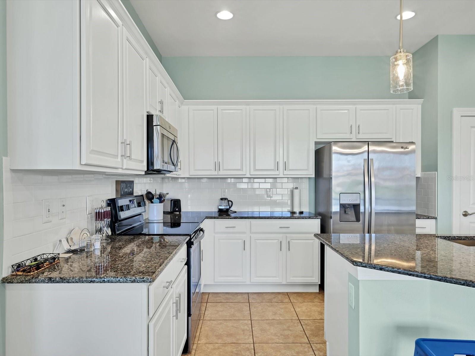 10424 Crooked Creek Dr Property Photo 18