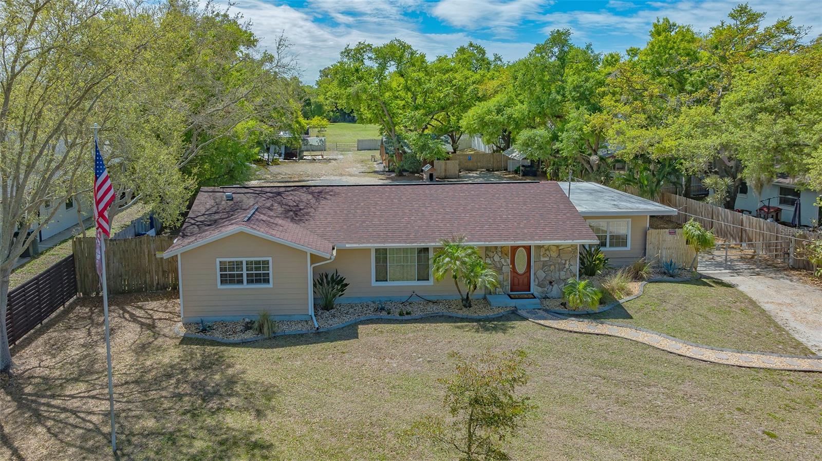 3818 Gocio Rd Property Photo 3