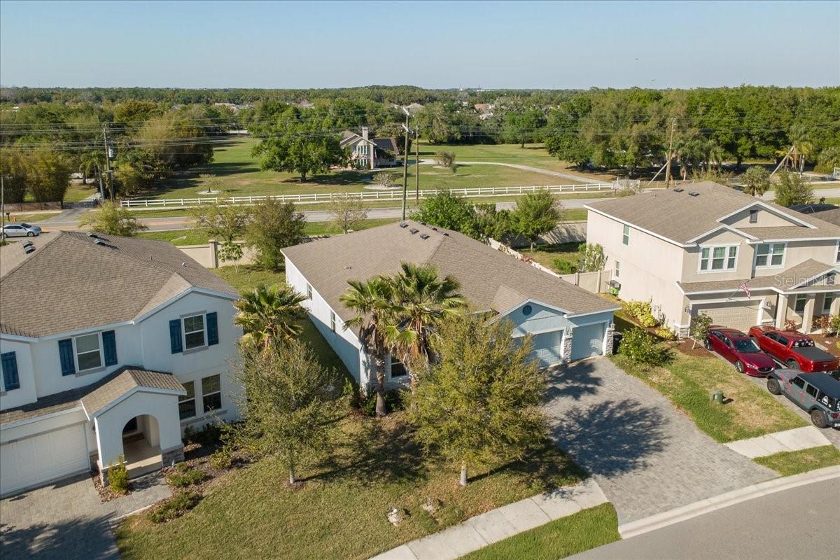 6702 Devesta Loop Property Photo 4