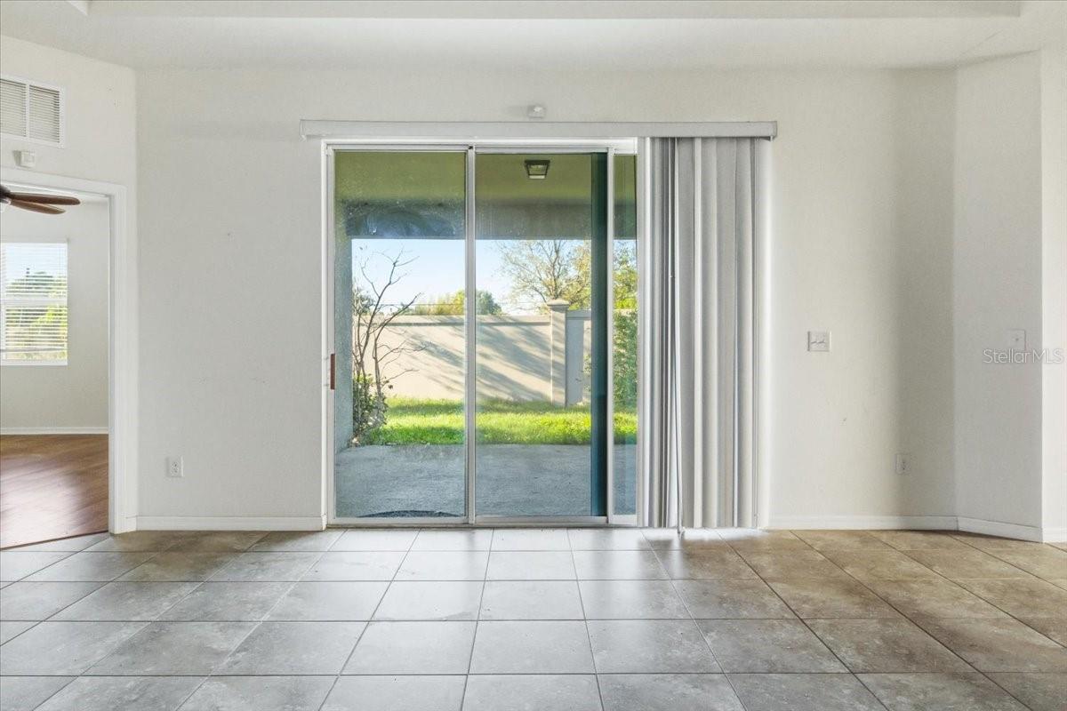 6702 Devesta Loop Property Photo 14