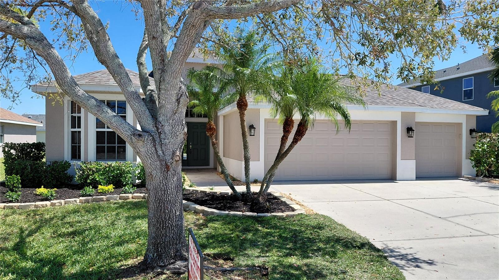 7117 50-TH AVE CIR E Property Photo 1