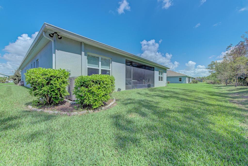 11415 61 St E Property Photo 37