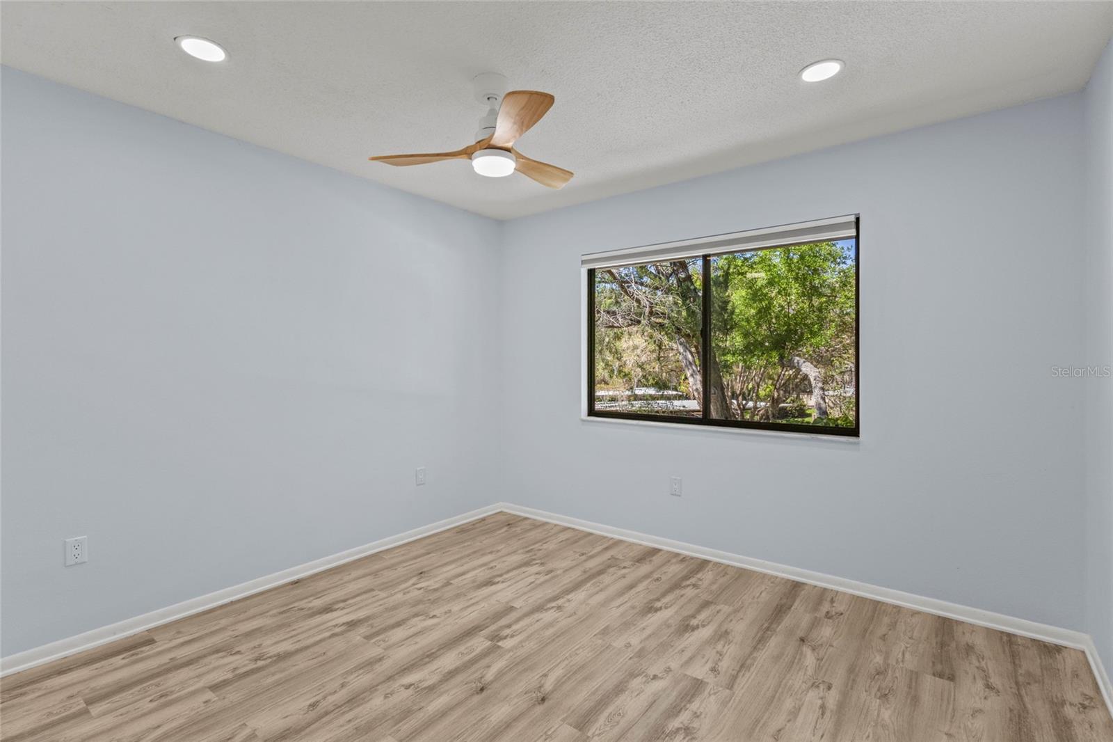 1636 Brookhouse Dr #230 Property Photo 32
