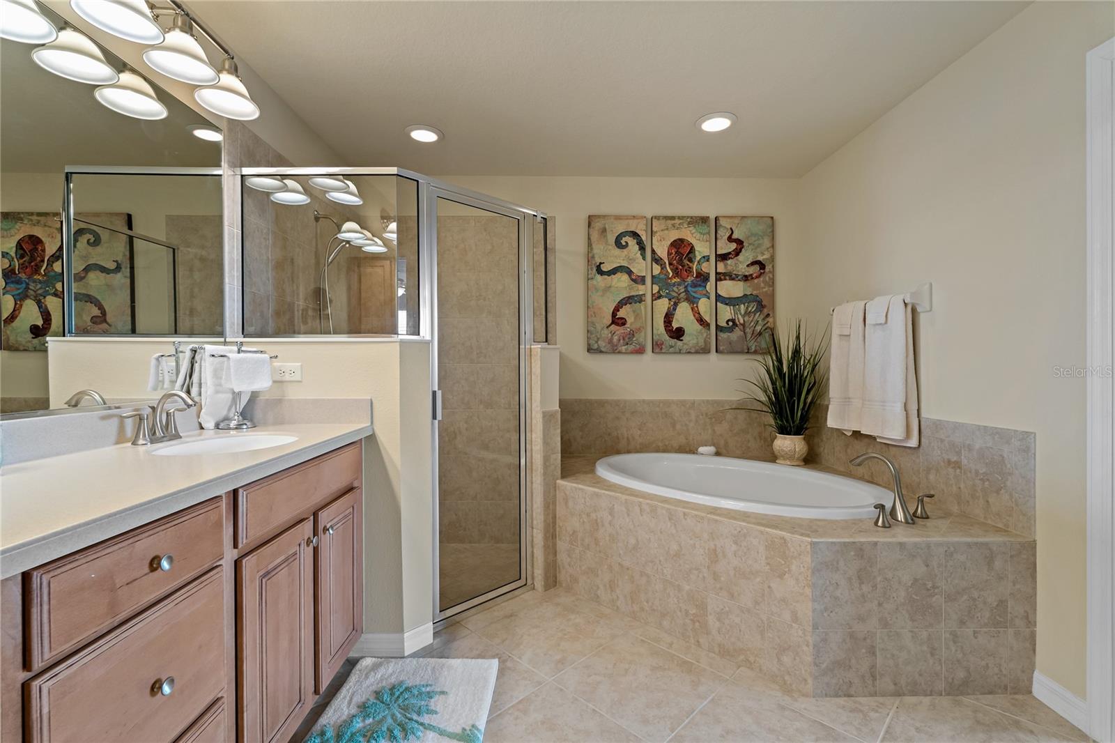 8312 Grand Estuary Trl #104 Property Photo 22
