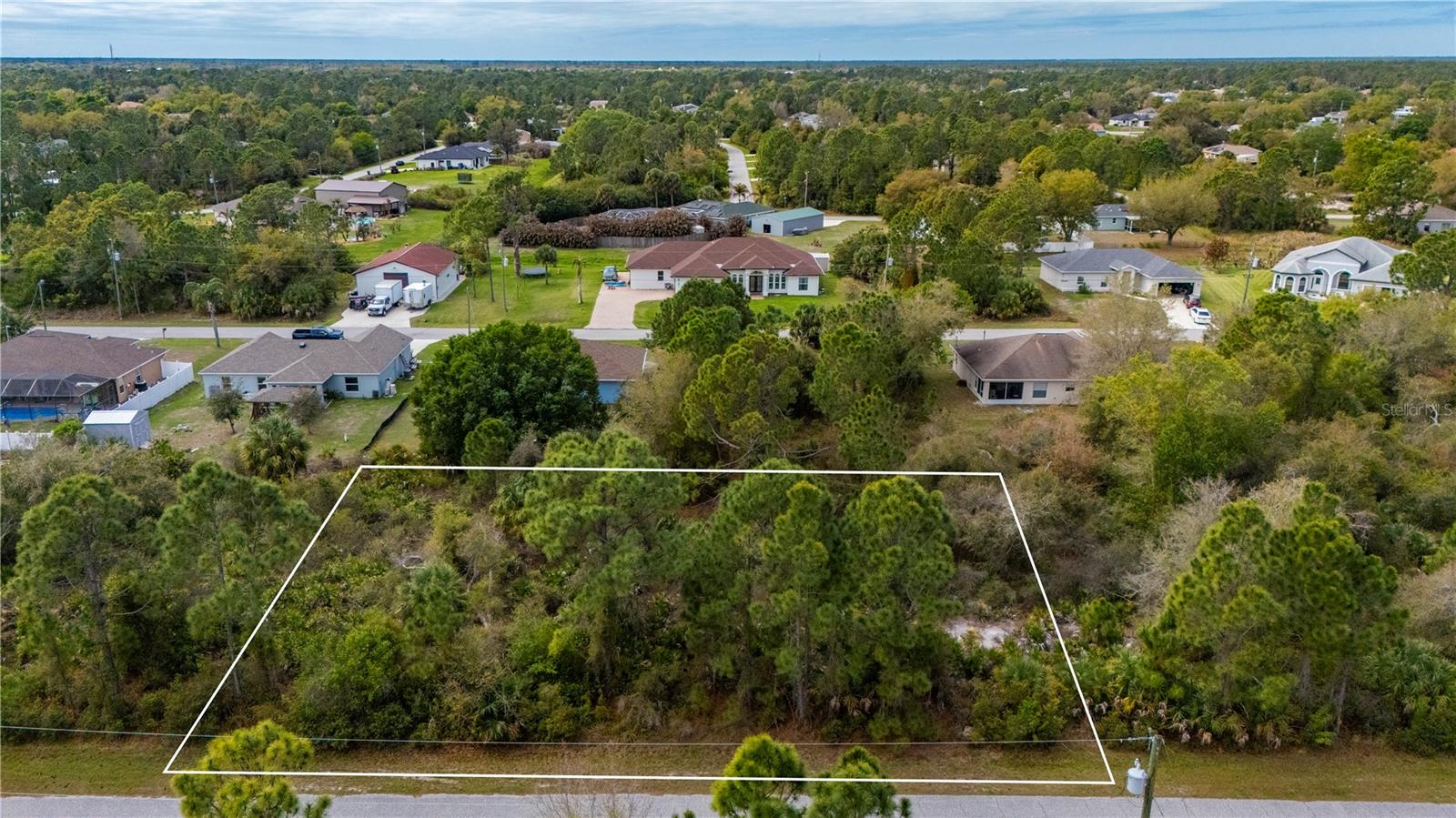 Paigo Ln Property Photo 1