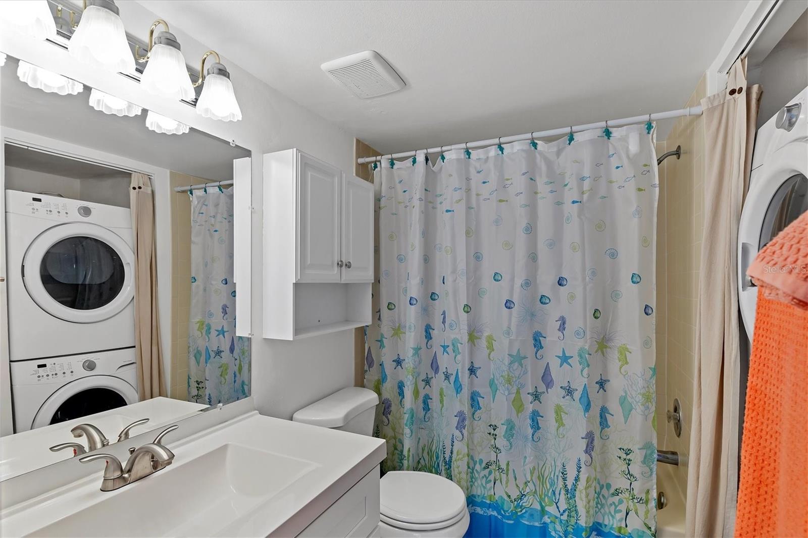 5669 Ashton Lake Dr #1 Property Photo 15