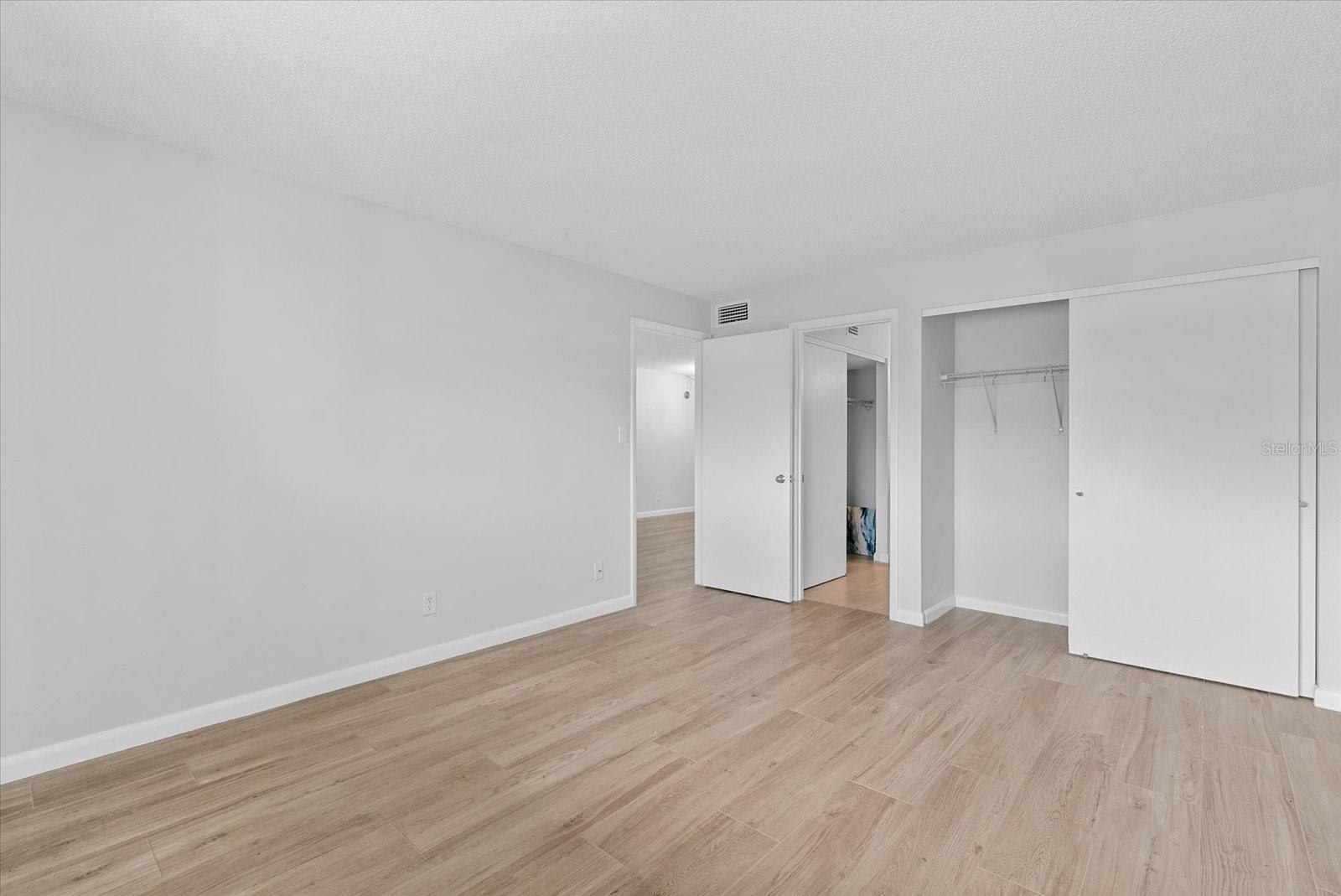 6033 34th St W #28 Property Photo 18