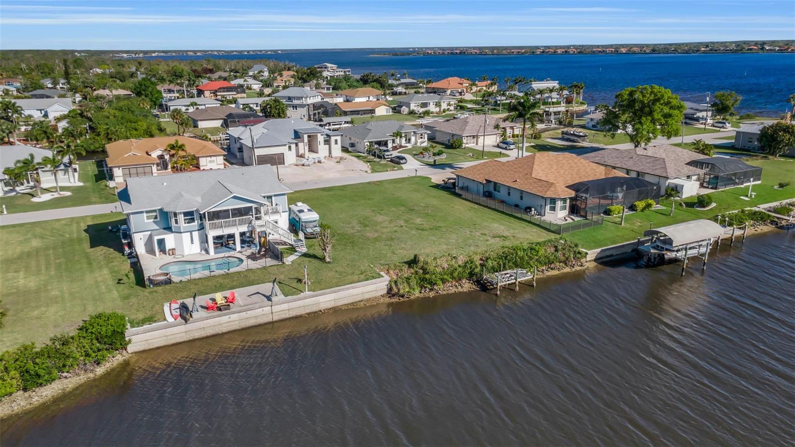 5142 Latham Ter Property Photo