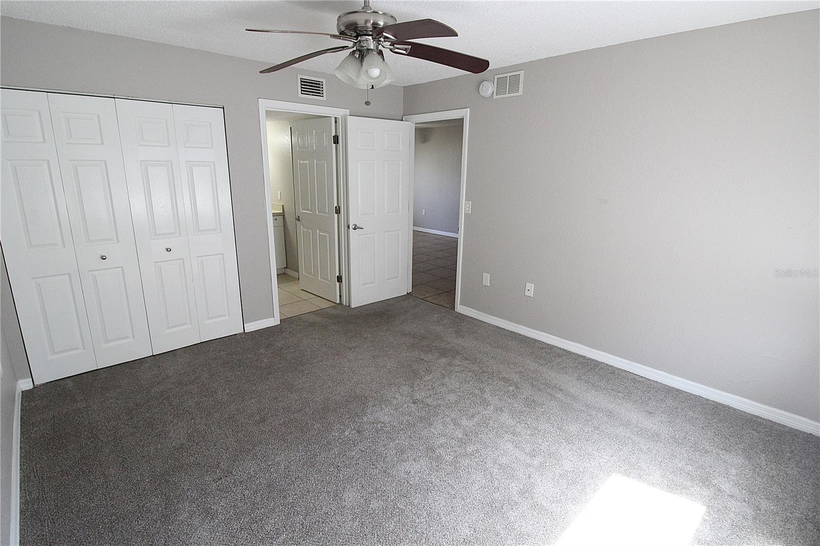 5310 26th St W #1502 Property Photo 12