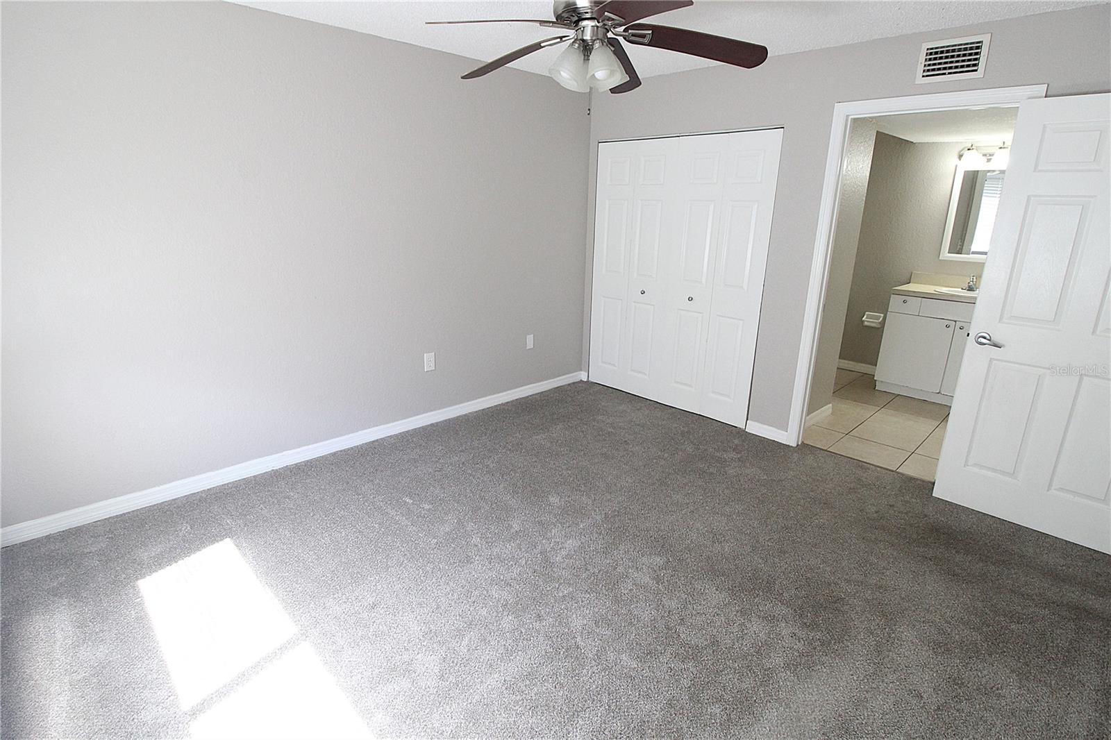 5310 26th St W #1502 Property Photo 13