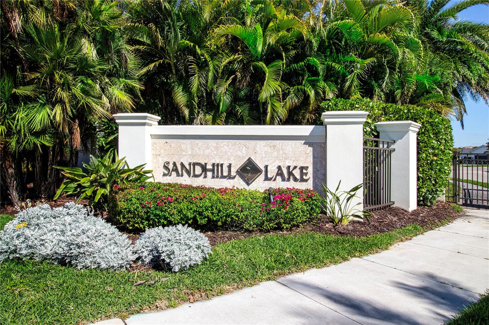 7732 Sandhill Lake Dr Property Photo 94