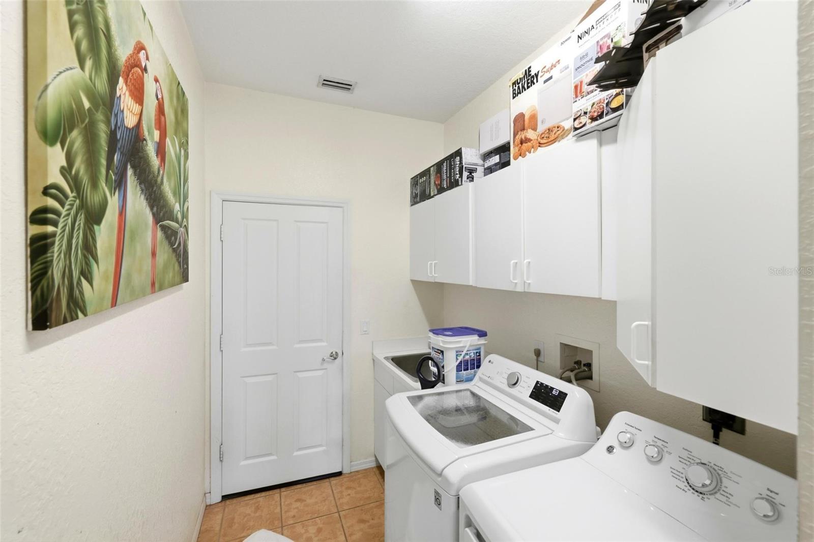 2499 Silver Palm Rd Property Photo 22