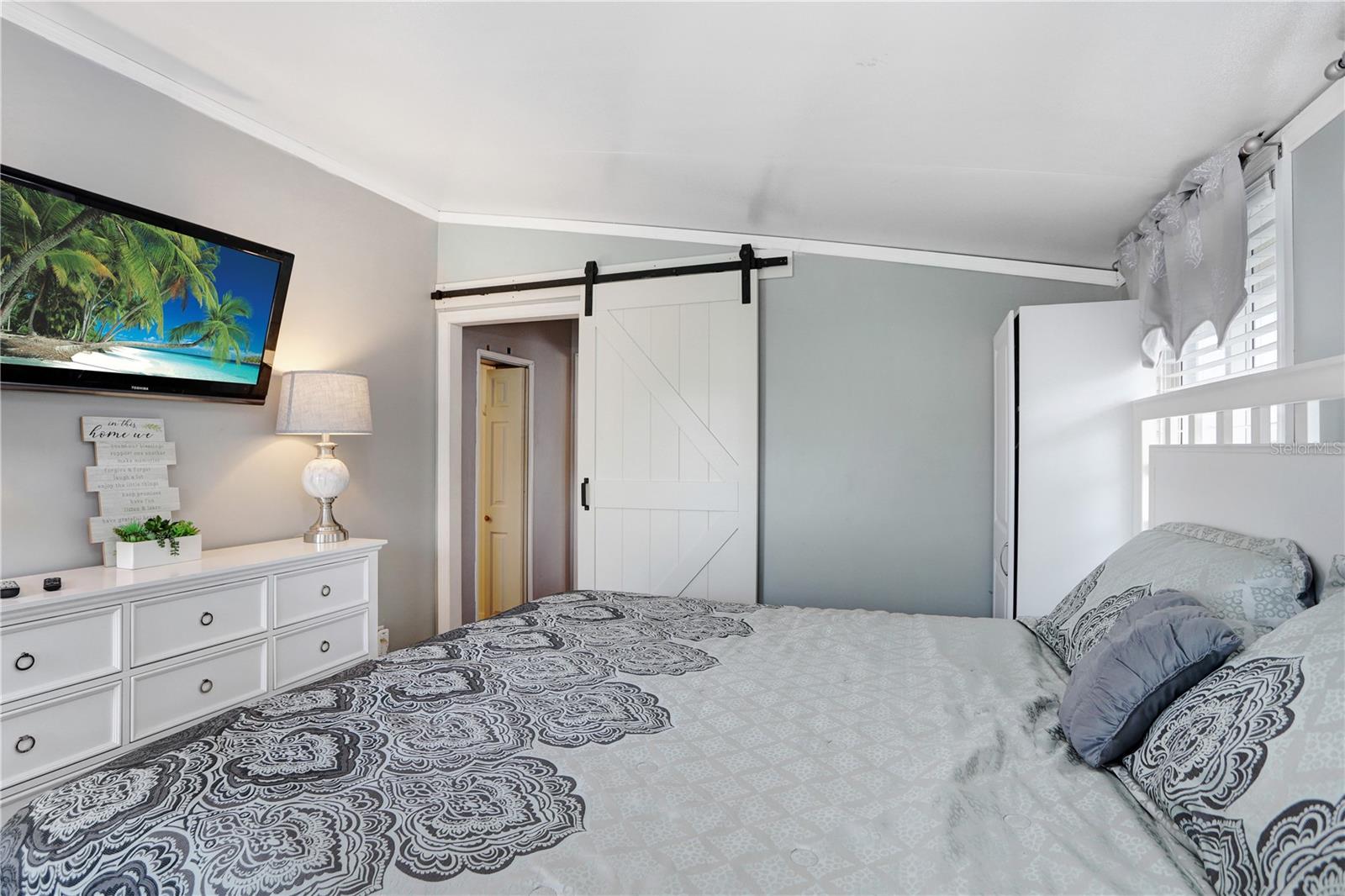 3333 26th Ave E #1104 Property Photo 14
