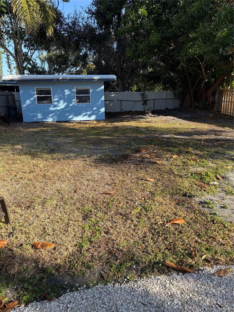 2849 Marlette St Property Photo 14