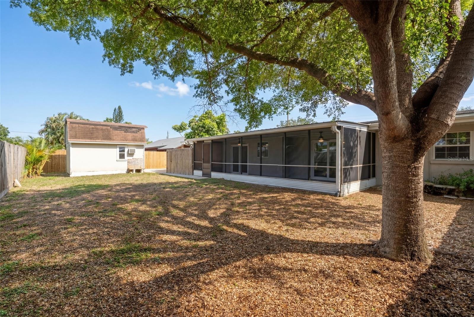5929 Murdock Ave Property Photo 44