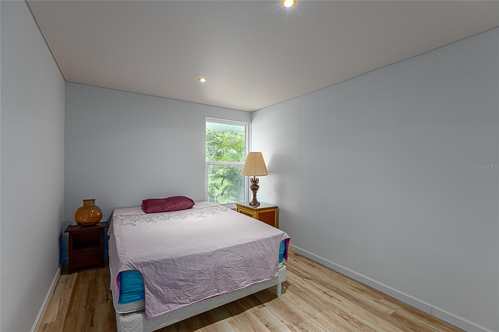 295 Annapolis Ln Property Photo 13