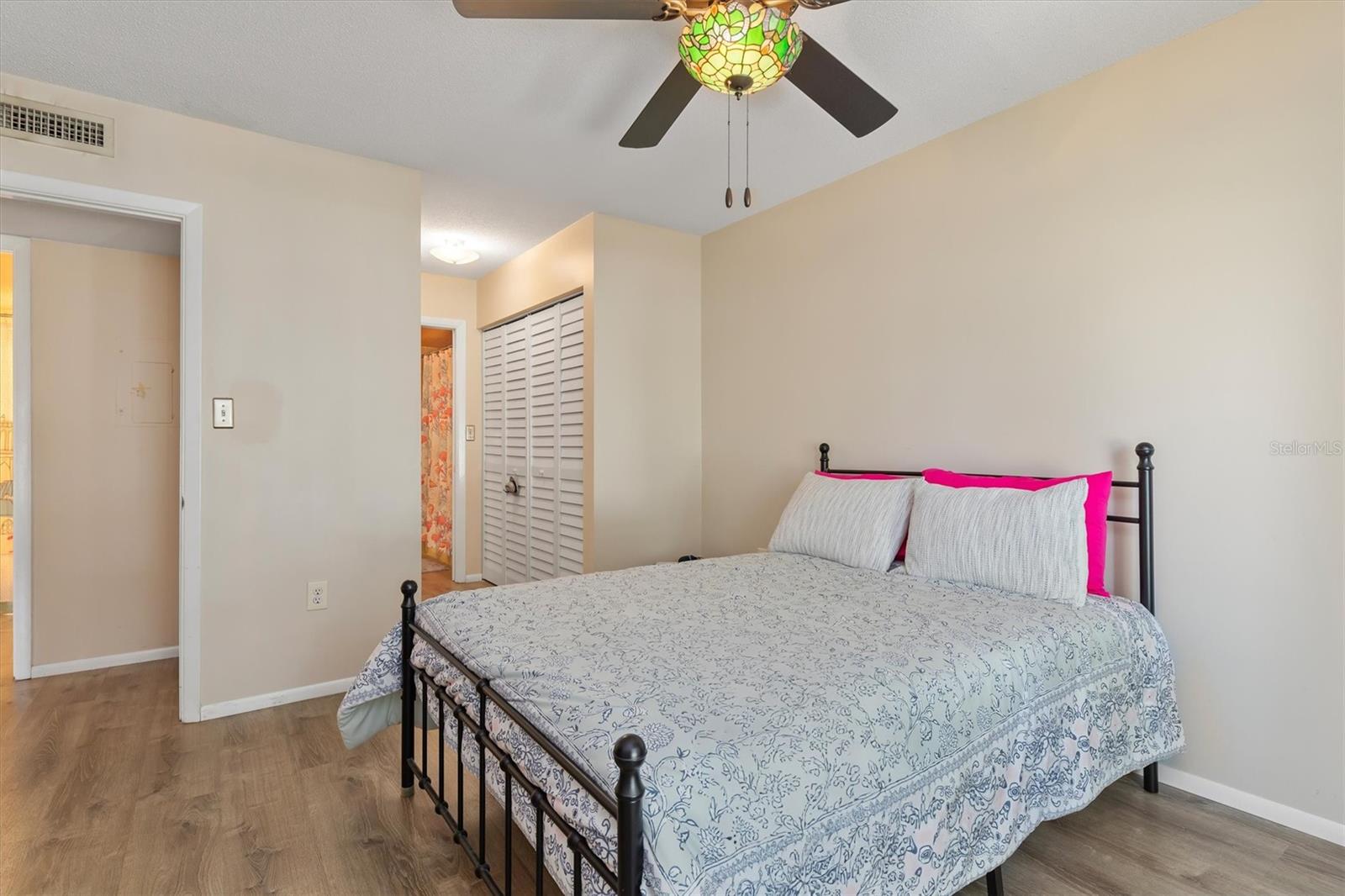 2437 Harbor Blvd #204 Property Photo 11