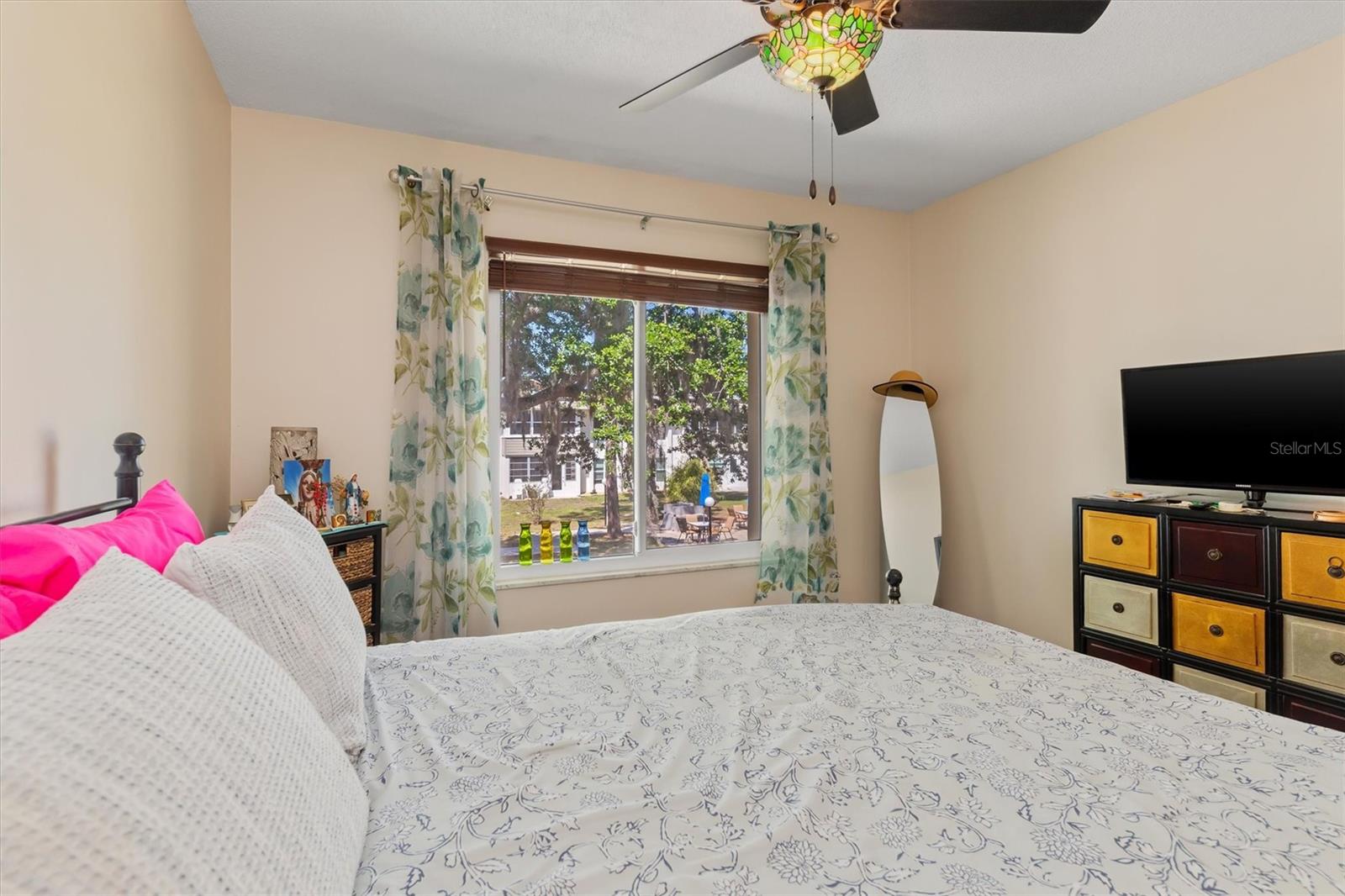 2437 Harbor Blvd #204 Property Photo 13