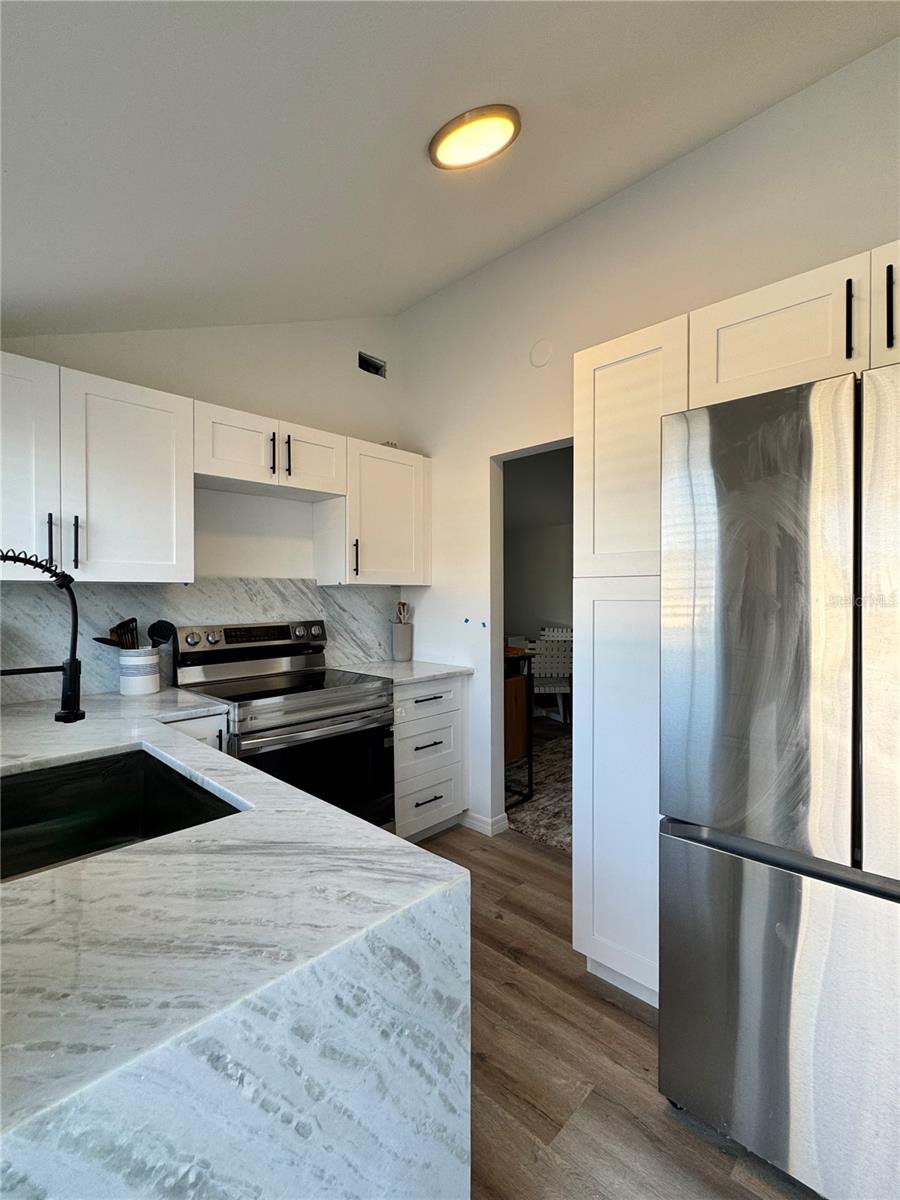 6980 Poinsetta Property Photo 11