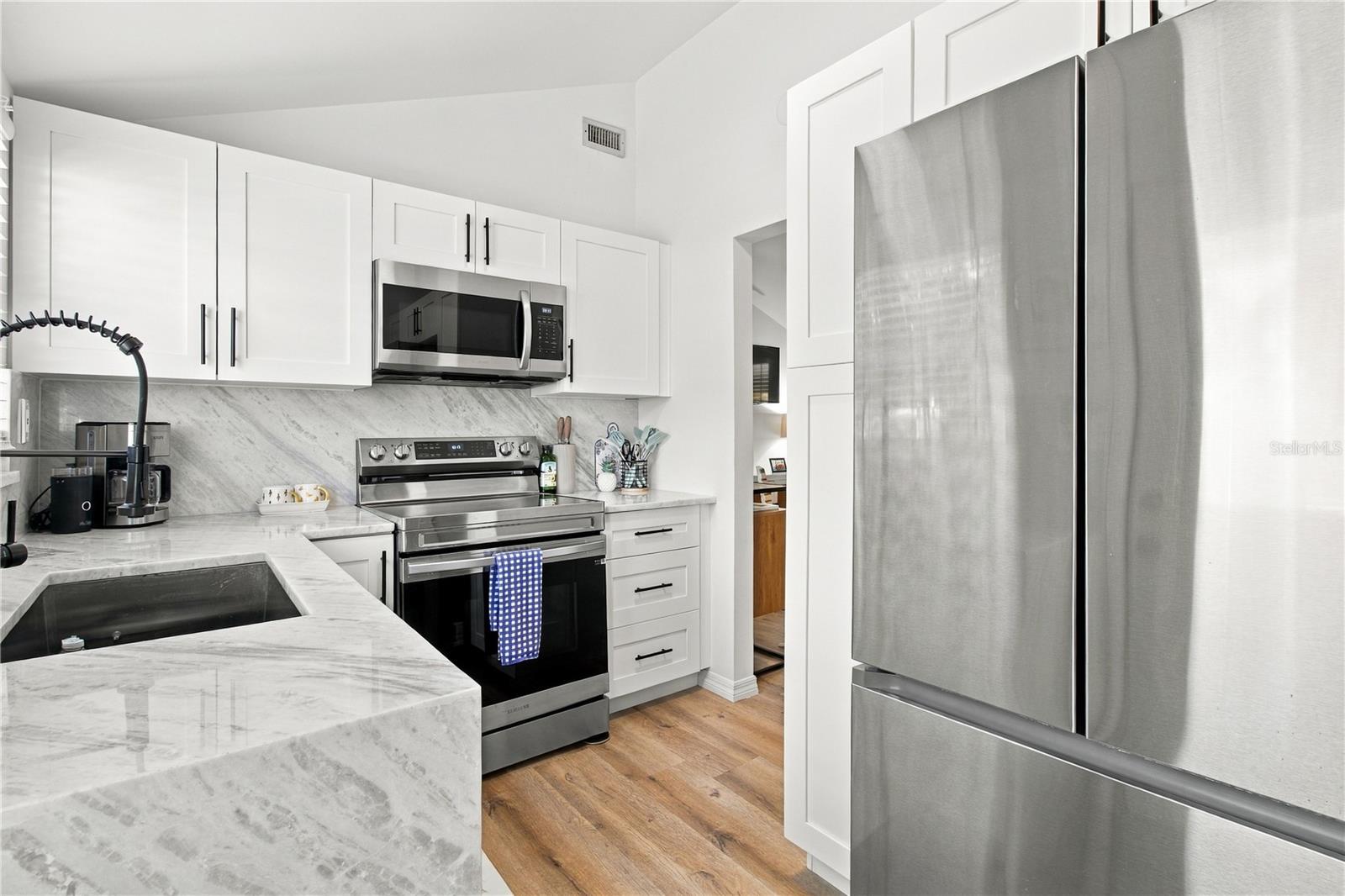 6980 Poinsetta Property Photo 13