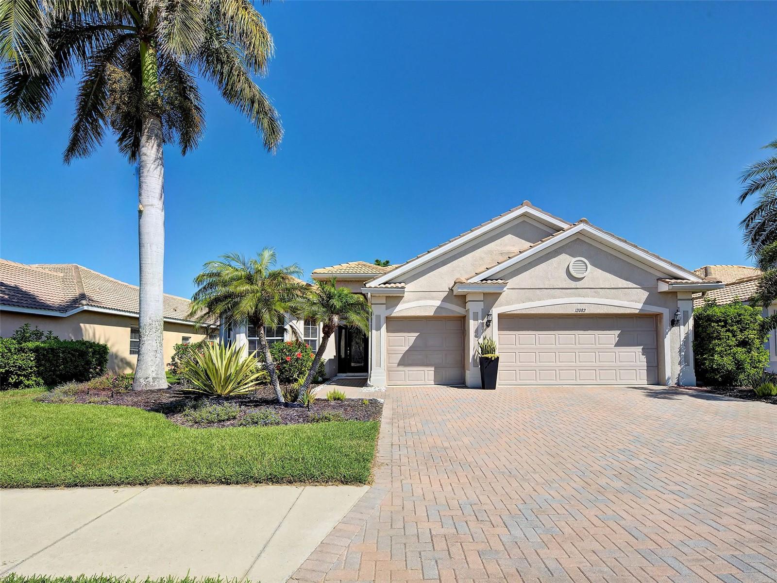 12082 Granite Woods Loop Property Photo 2