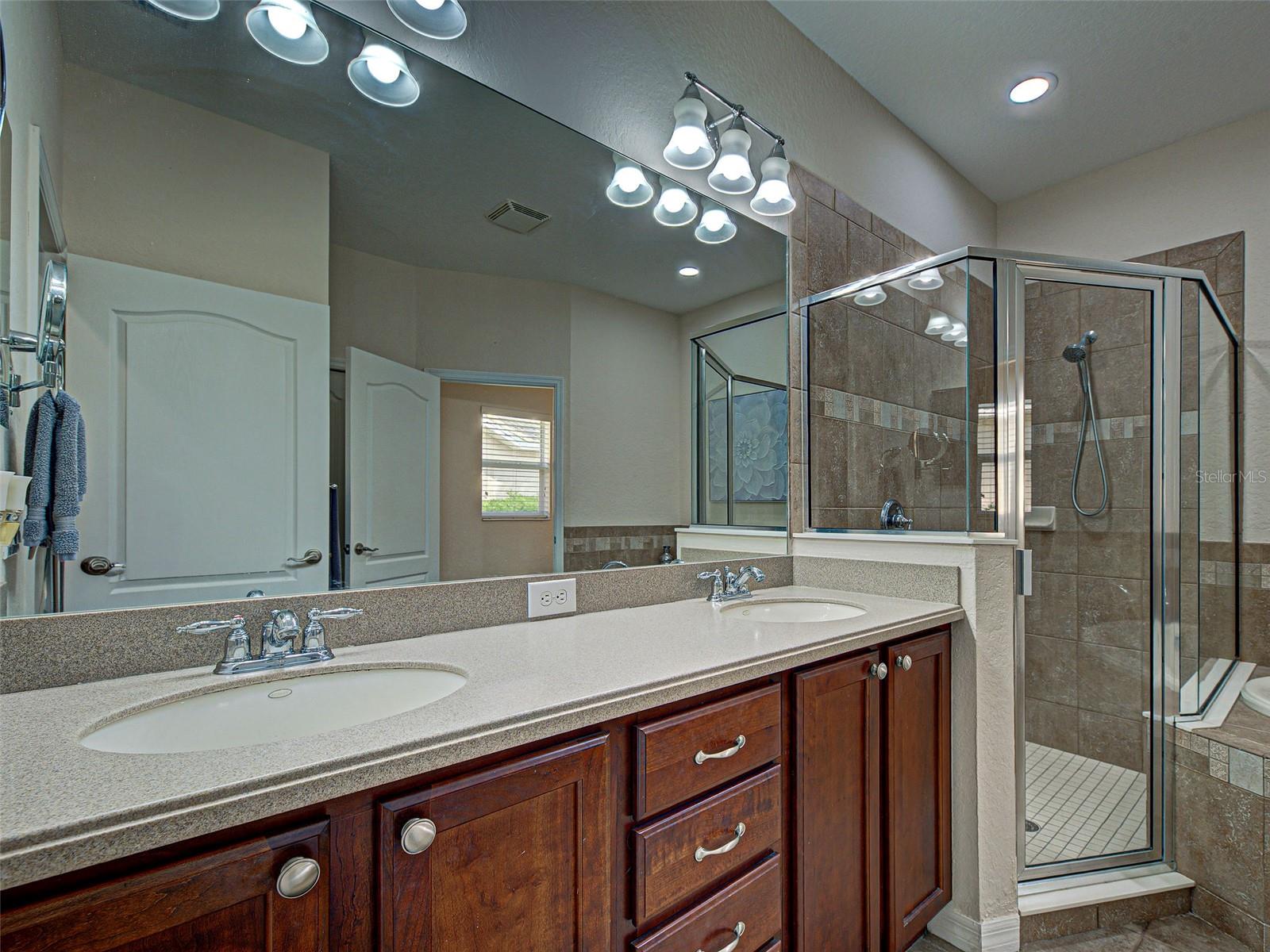 12082 Granite Woods Loop Property Photo 42