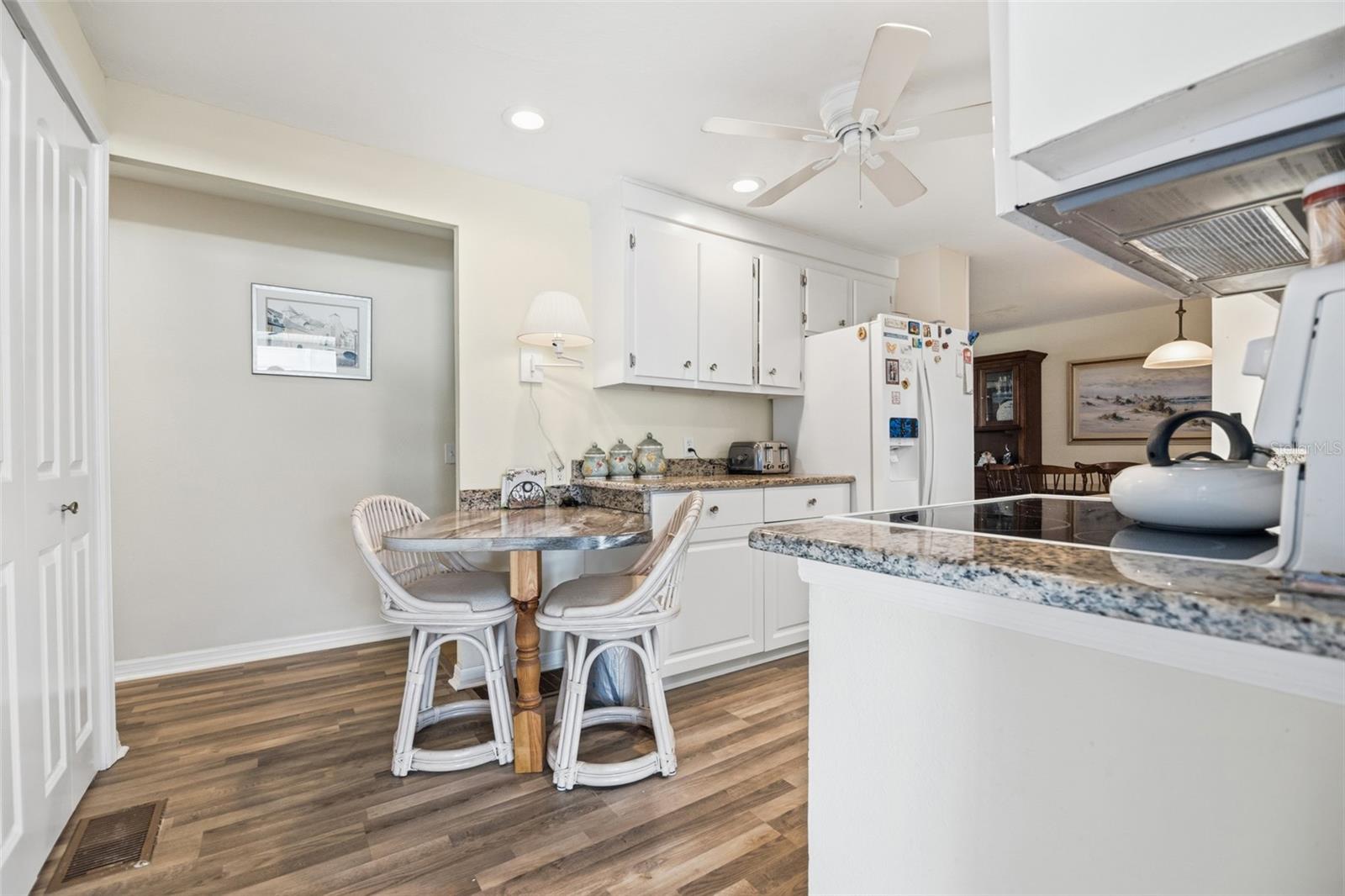 5509 Bermuda Ct Property Photo 6