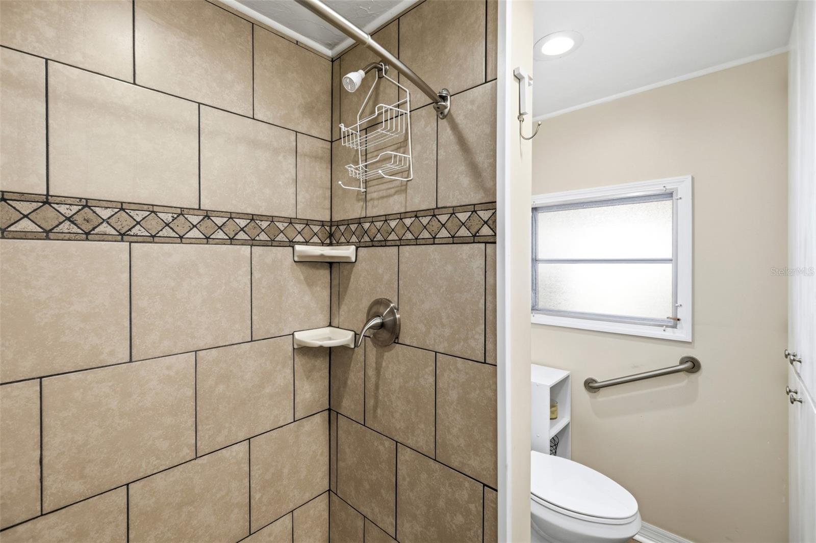 5509 Bermuda Ct Property Photo 17