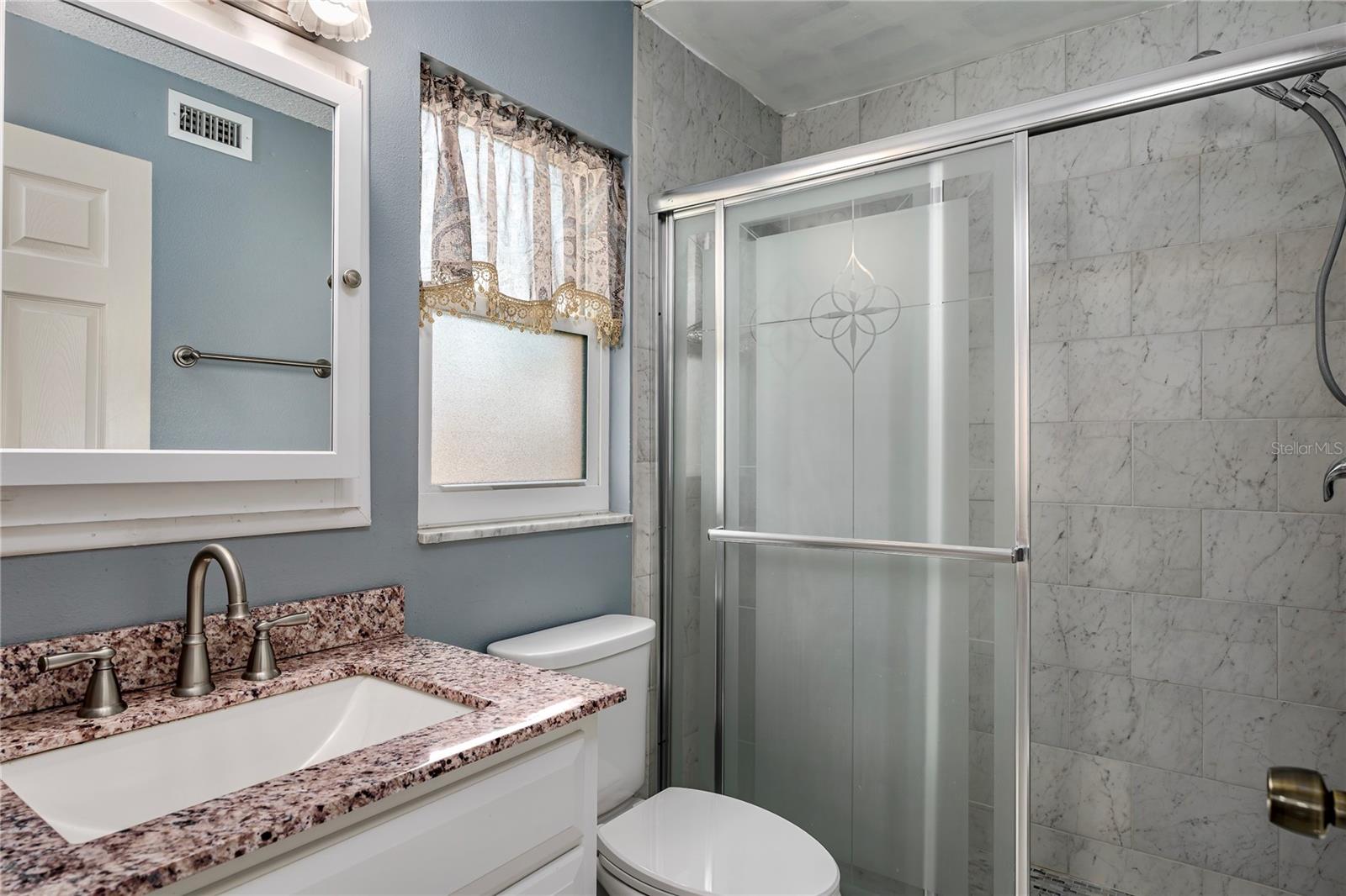 7001 Place De La Paix #2a Property Photo 25