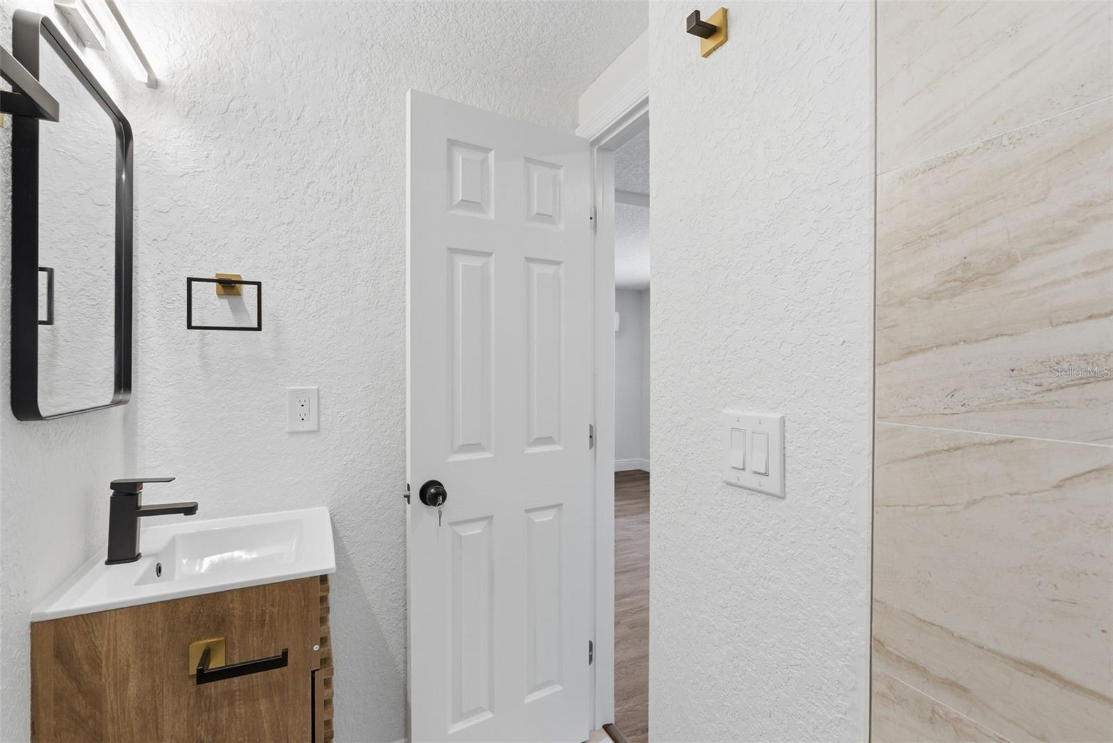 113 145th Ave E #4 Property Photo 15