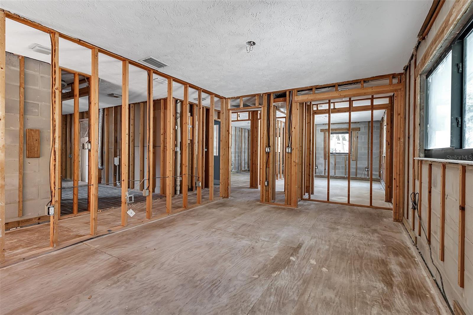 1040 Sylvan Dr Property Photo 21