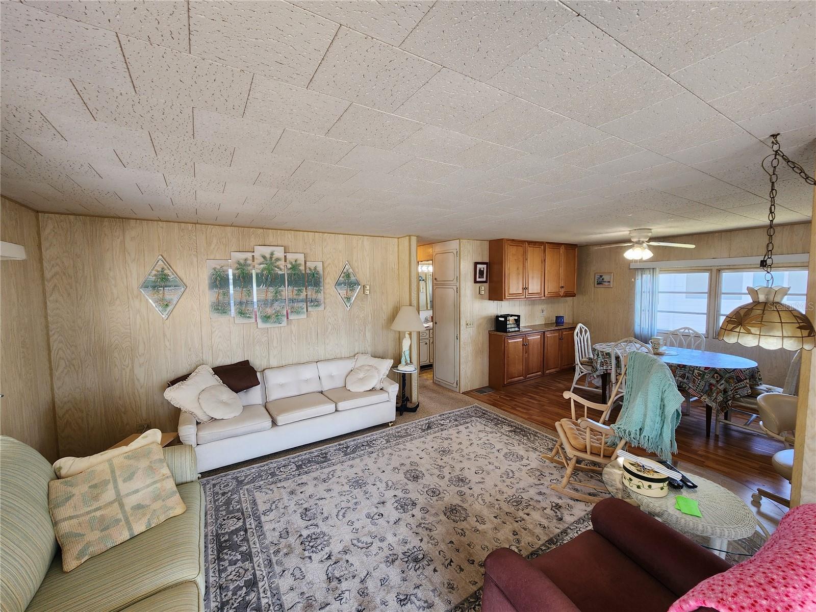 316 Danube Cir Property Photo 7