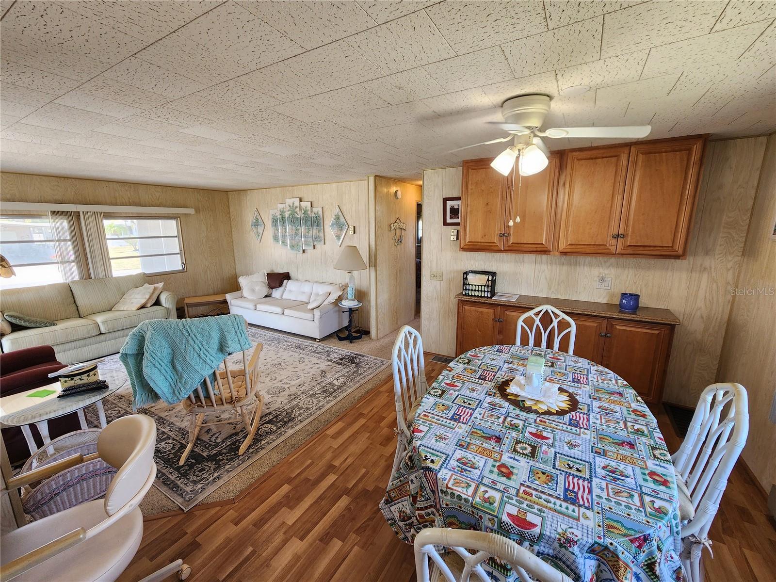 316 Danube Cir Property Photo 9