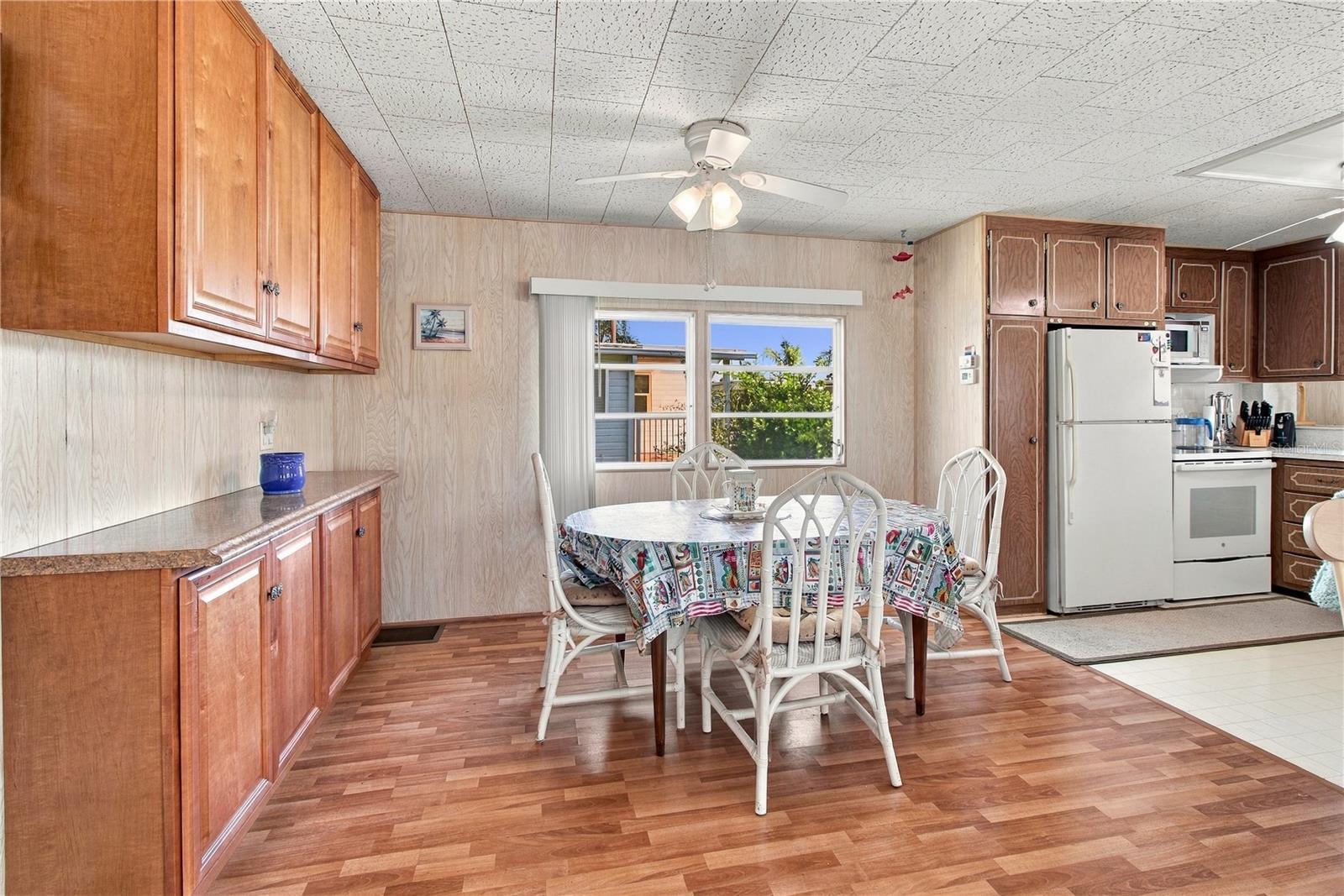 316 Danube Cir Property Photo 15