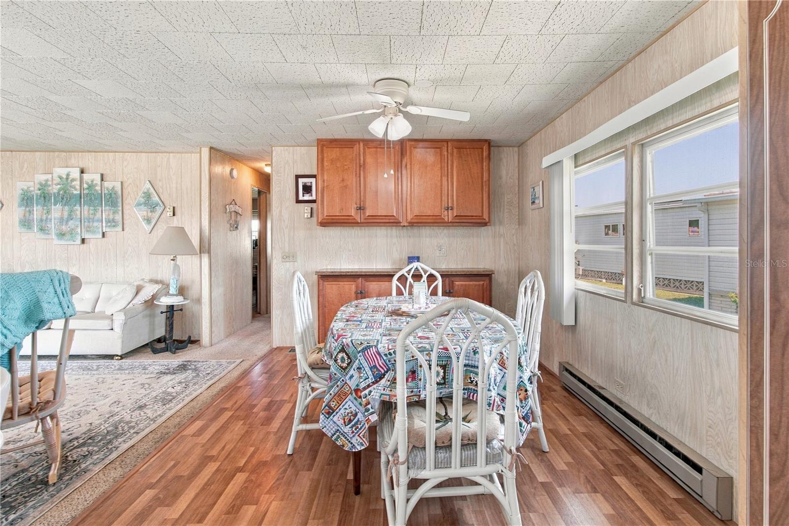 316 Danube Cir Property Photo 16