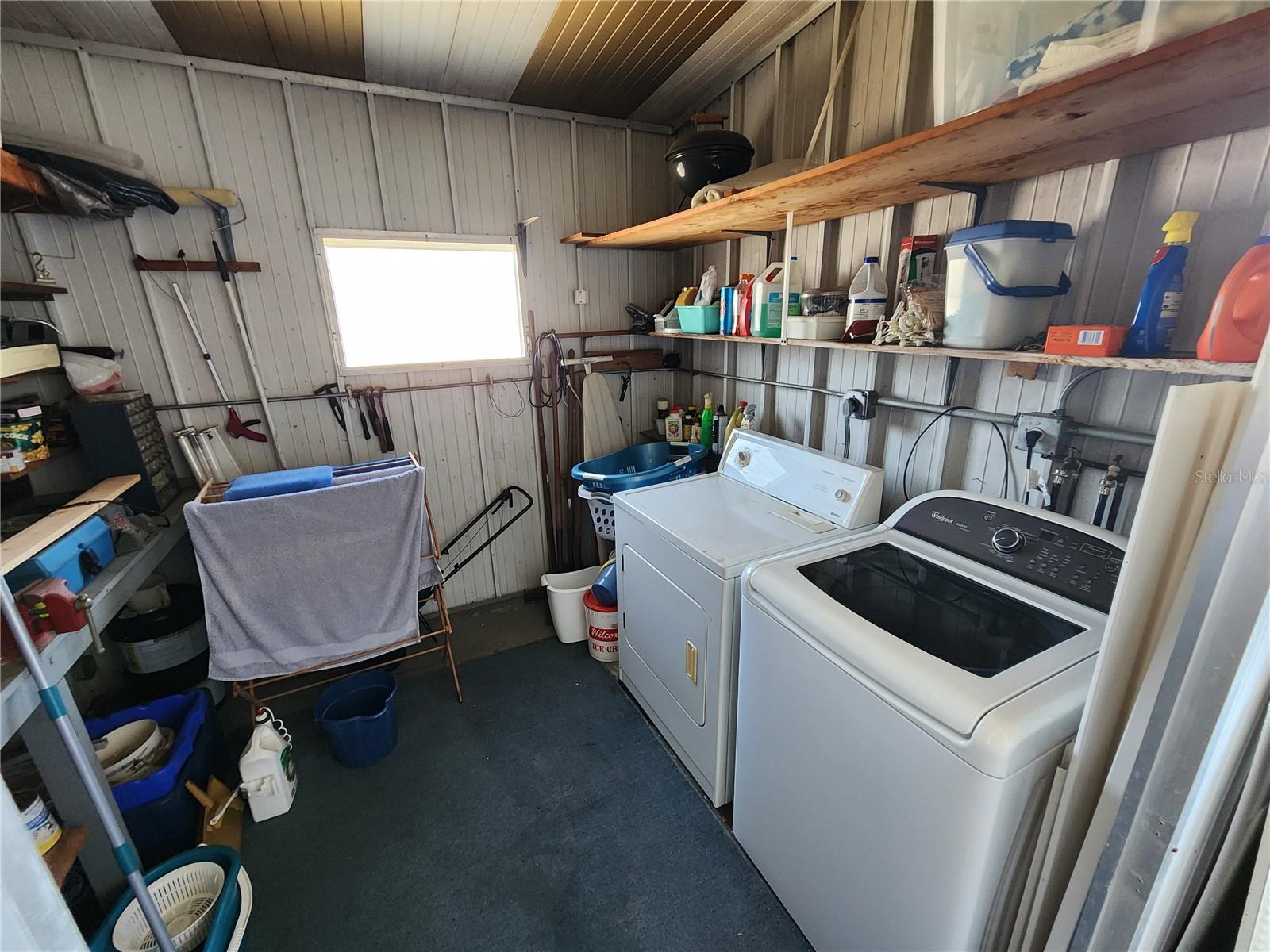 316 Danube Cir Property Photo 27