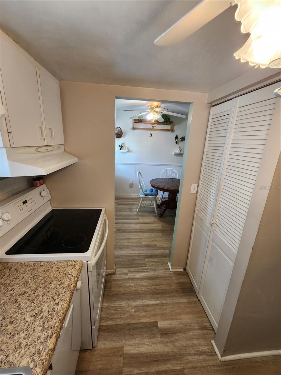 5842 Welcome Rd #j2 Property Photo 8