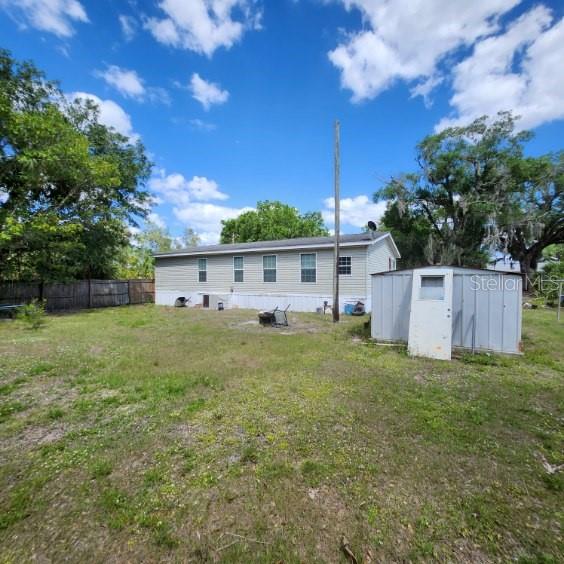 114 Singleton Ave Property Photo 6